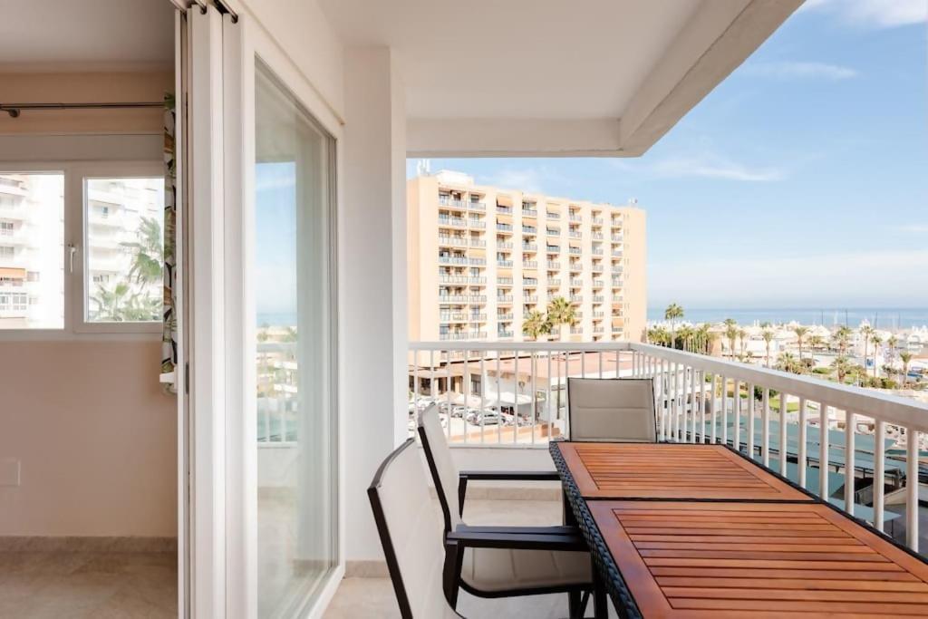 דירות Amplio Con Vistas Al Mar Y Piscina En בנאלמדנה מראה חיצוני תמונה