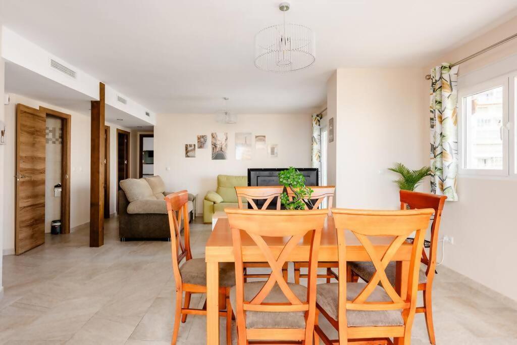 דירות Amplio Con Vistas Al Mar Y Piscina En בנאלמדנה מראה חיצוני תמונה