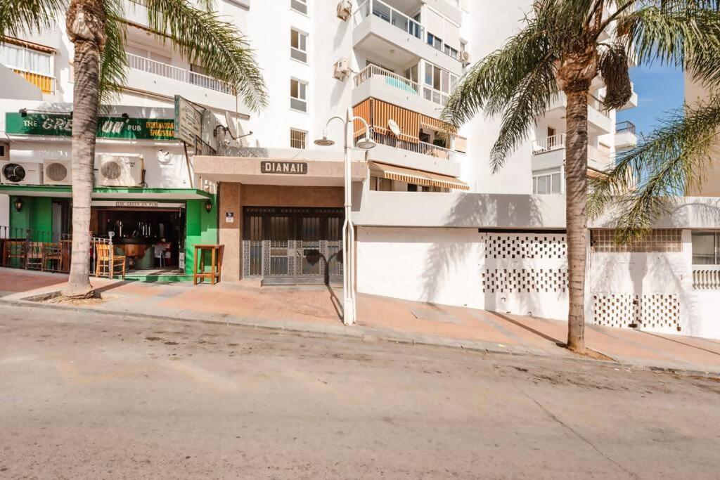 דירות Amplio Con Vistas Al Mar Y Piscina En בנאלמדנה מראה חיצוני תמונה